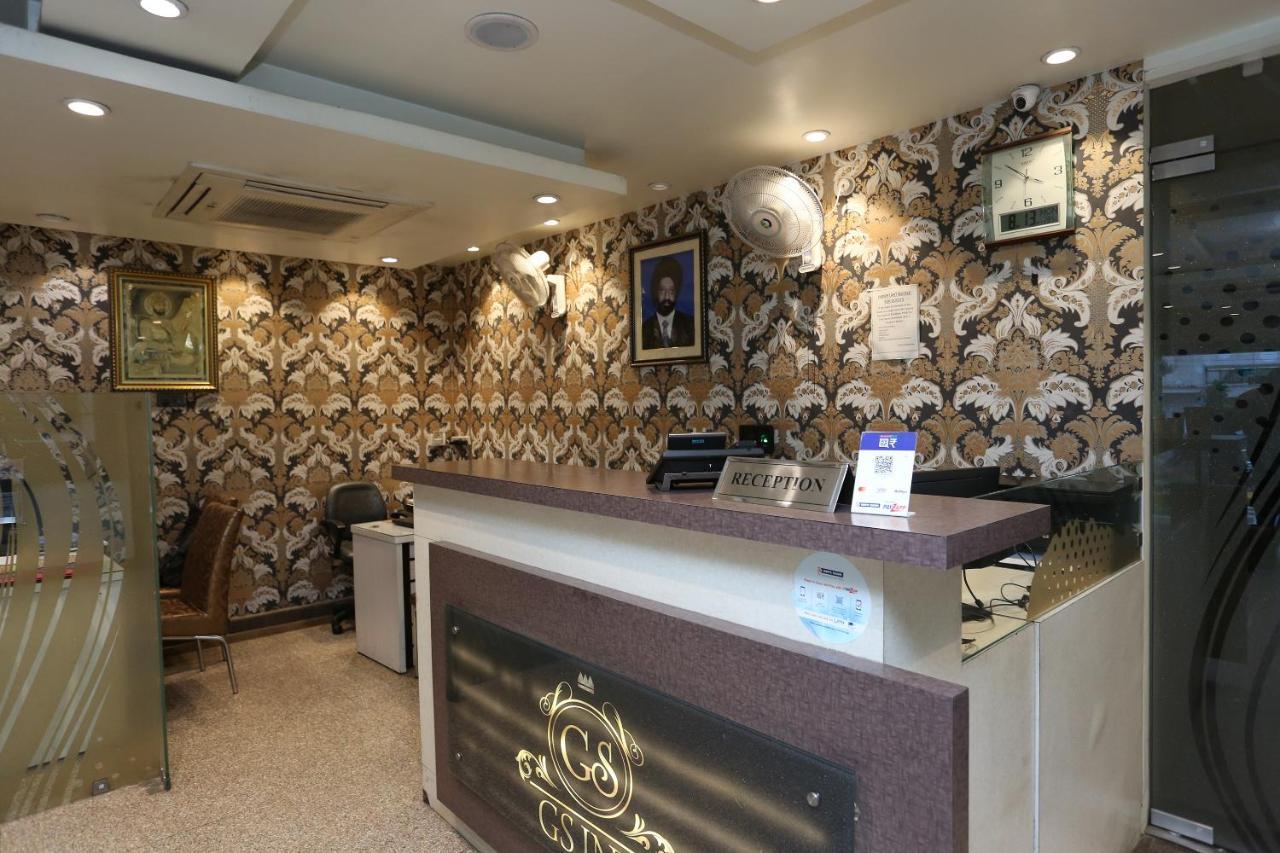 Capital O 5663 Gs Inn Chinhat Dış mekan fotoğraf