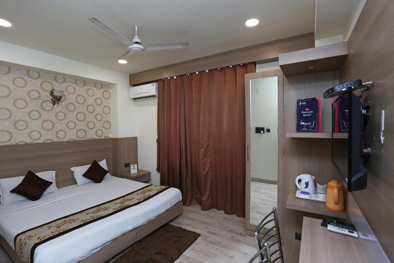 Capital O 5663 Gs Inn Chinhat Dış mekan fotoğraf
